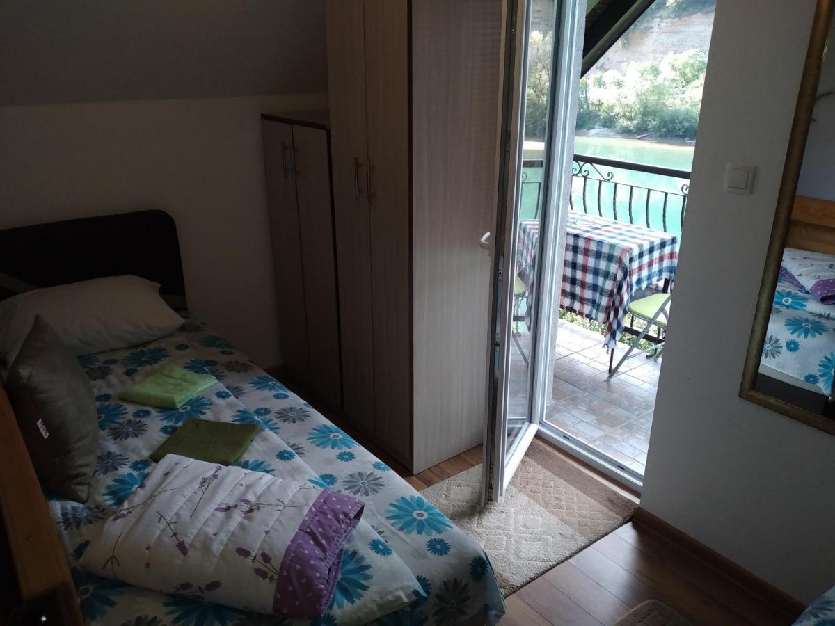 Vikendica Pored Drine Foca Handici Kültér fotó