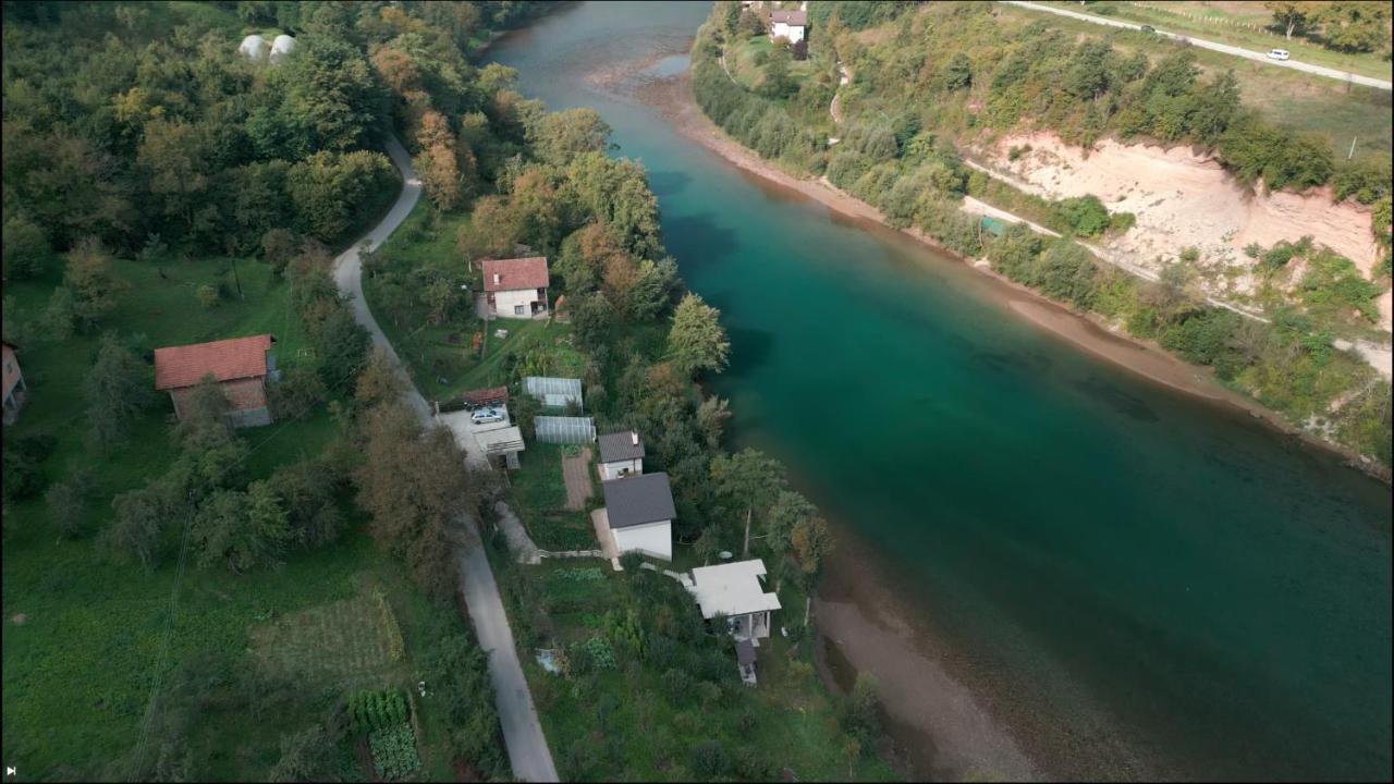 Vikendica Pored Drine Foca Handici Kültér fotó