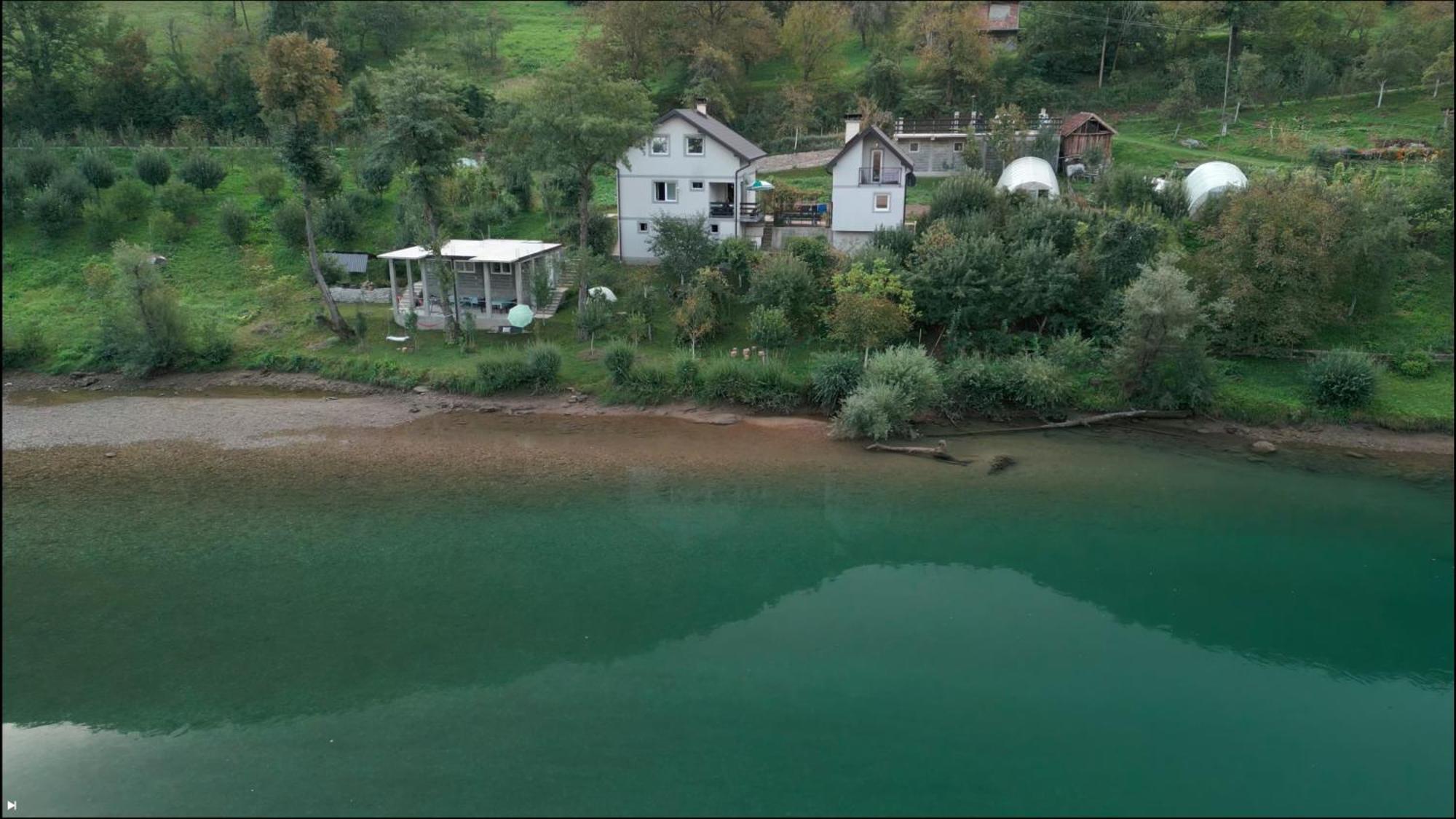 Vikendica Pored Drine Foca Handici Szoba fotó