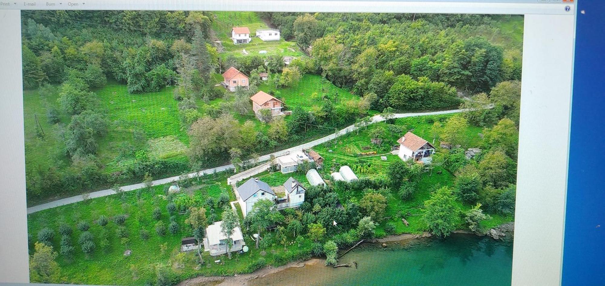 Vikendica Pored Drine Foca Handici Szoba fotó